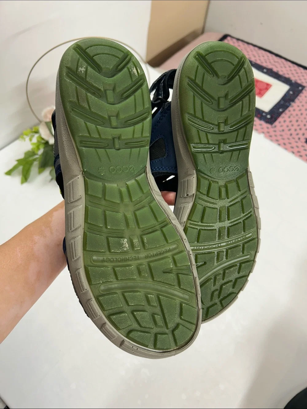 Ecco Kids Blue and Black Adjustable Outdoor Sandals